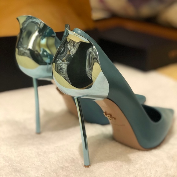 Le Silla Petalo Heels - Picture 2 of 8